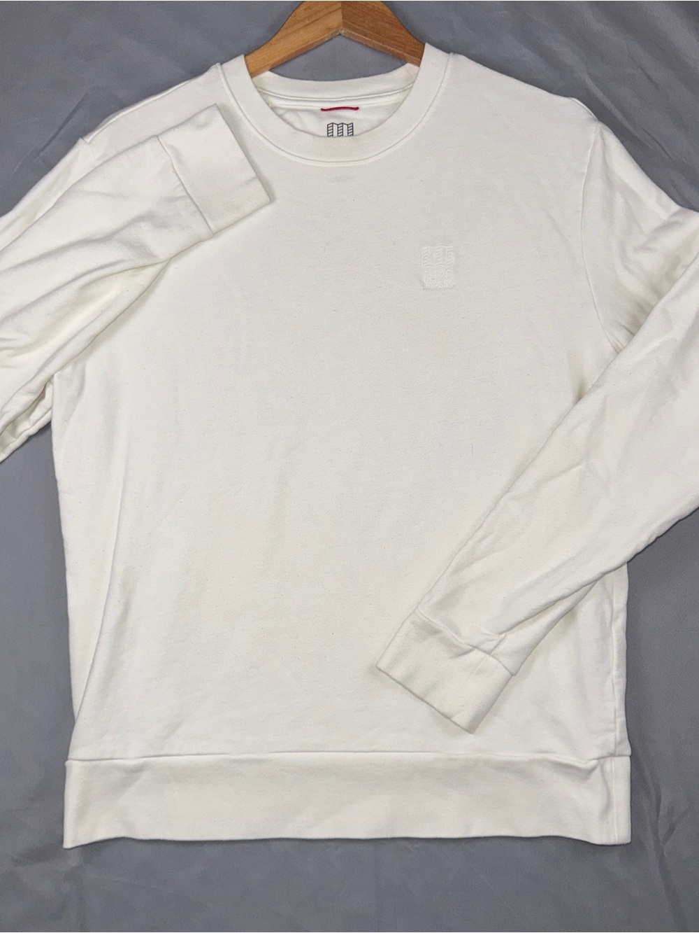 Topo Designs Sweatshirt Mens Medium White Organic Cotton Crewneck Logo Pullover